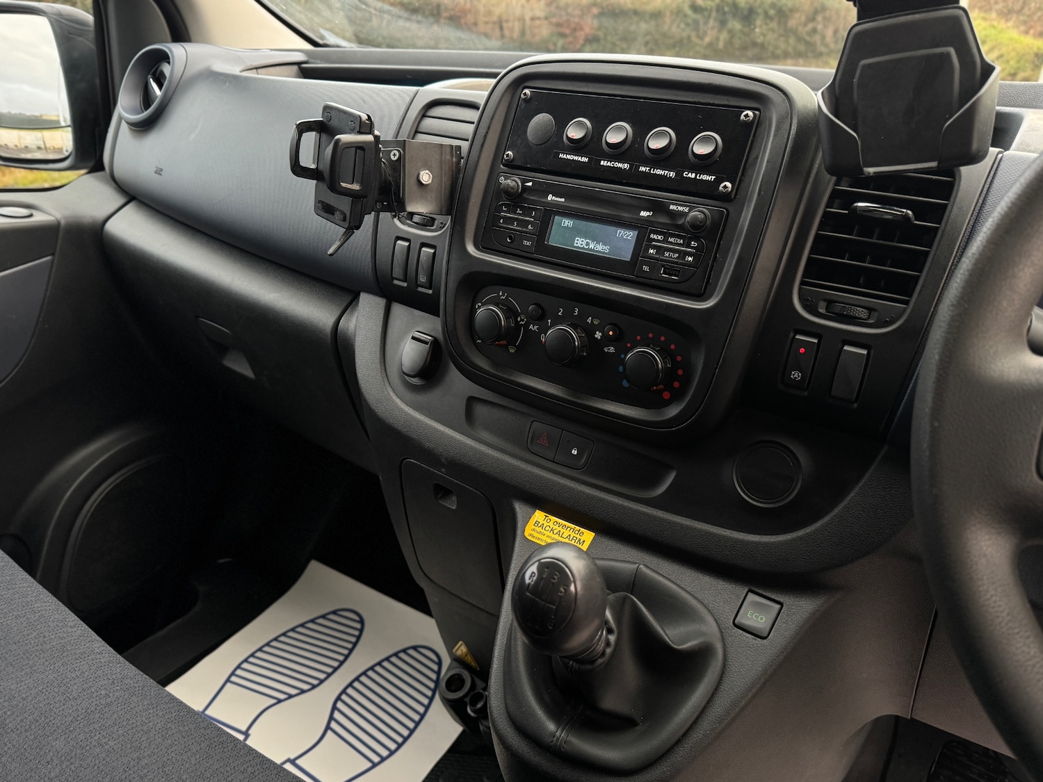 Used Vauxhall Vivaro 2016 for sale - 77409942: Photo 9