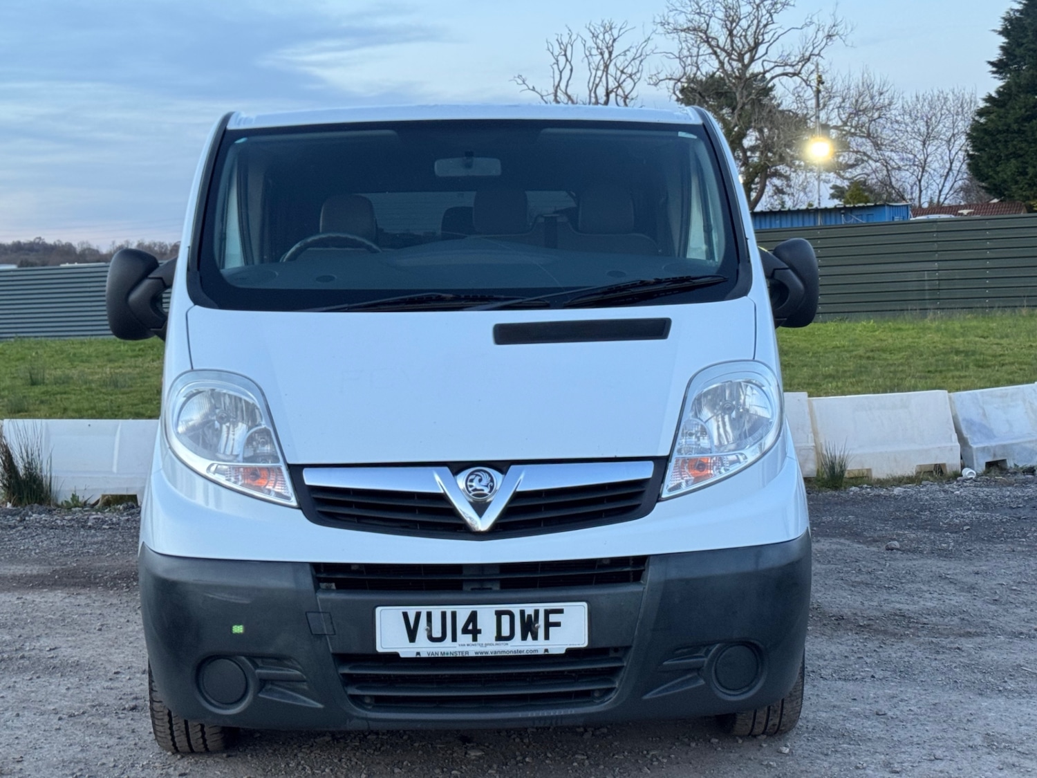Used Vauxhall Vivaro 2014 for sale - 77945519: Photo 2