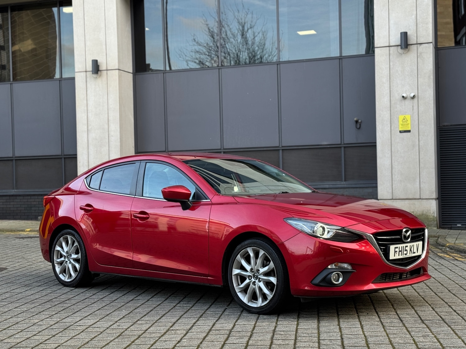 Used Mazda Mazda3 2015 for sale - 77162468: Photo 1
