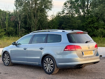 Used Volkswagen Passat 2012 for sale - 78970494: Photo