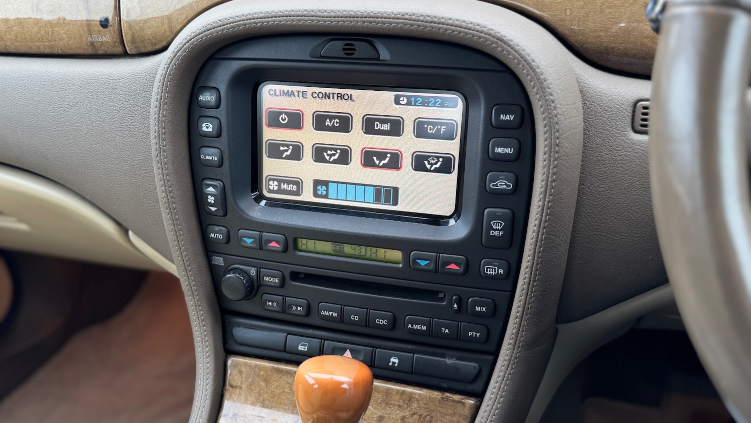 Used Jaguar S-Type 2006 for sale - 77409940: Photo 13