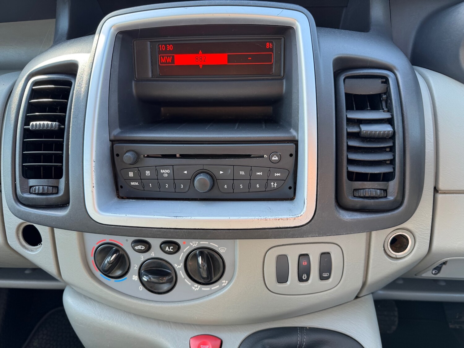 Used Vauxhall Vivaro 2012 for sale - 77892049: Photo 15