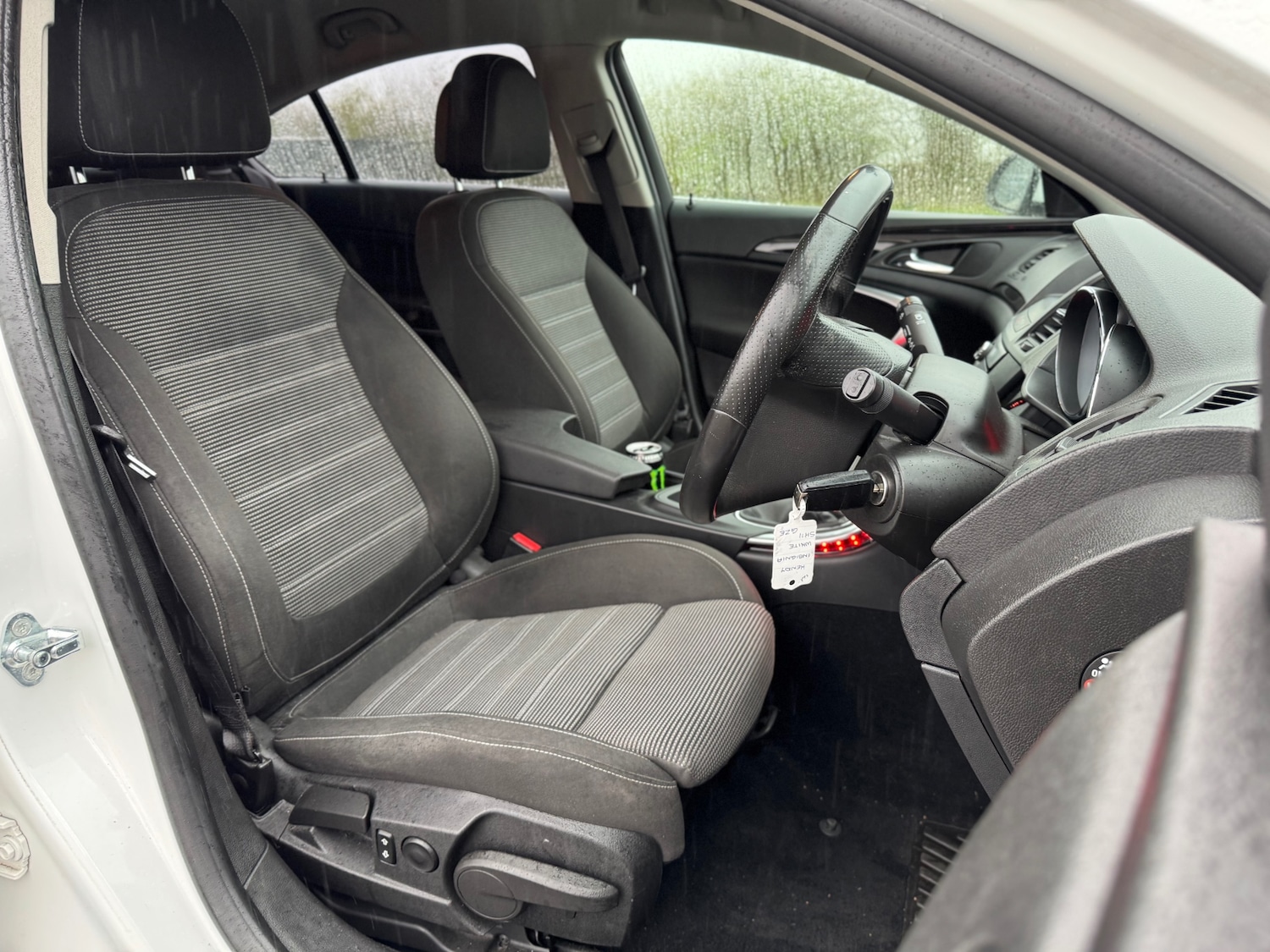 Used Vauxhall Insignia 2011 for sale - 78139356: Photo 8