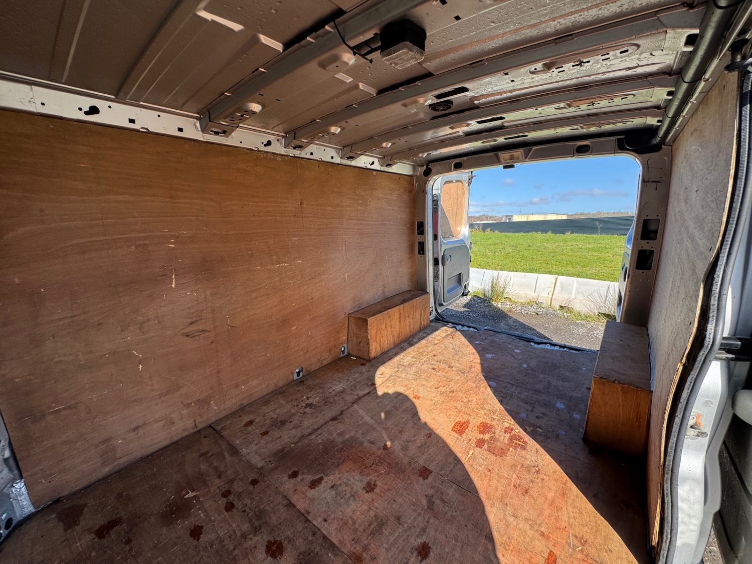 Used Vauxhall Vivaro 2012 for sale - 78099021: Photo 11