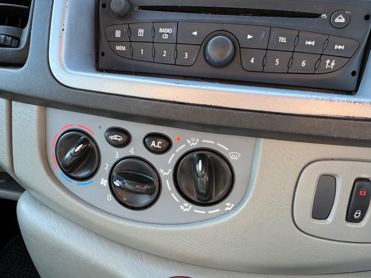 Used Vauxhall Vivaro 2012 for sale - 78099021: Photo 17