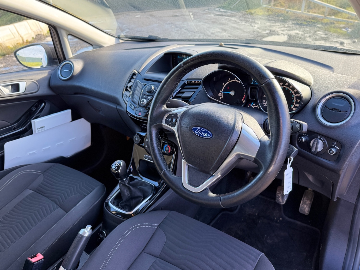 Used Ford Fiesta 2013 for sale - 77523076: Photo 12