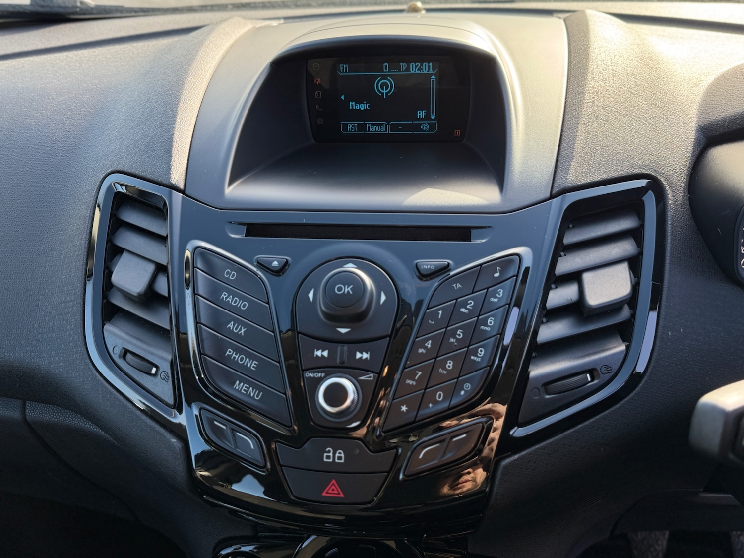 Used Ford Fiesta 2013 for sale - 77523076: Photo 15