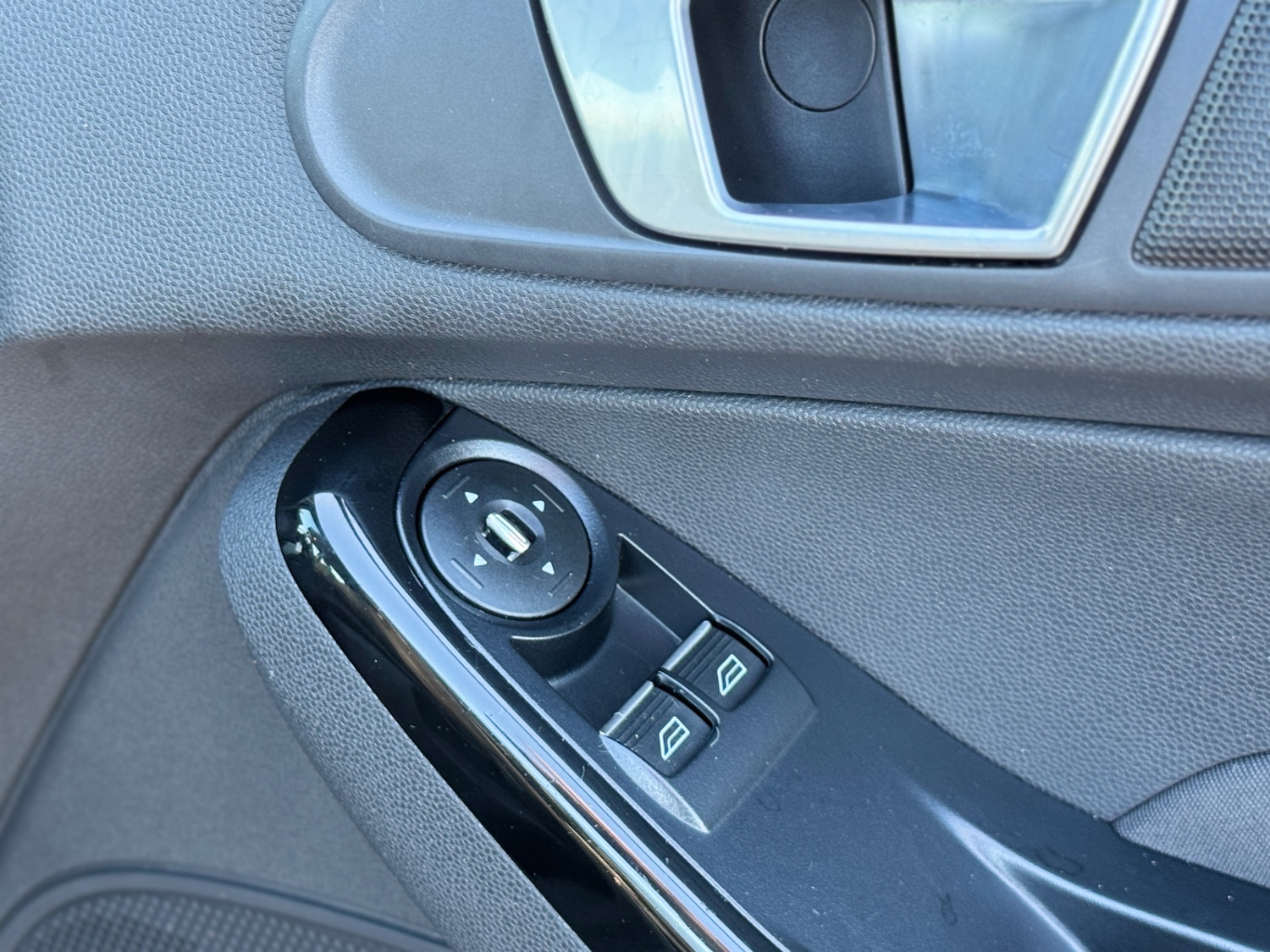 Used Ford Fiesta 2013 for sale - 77523076: Photo 17