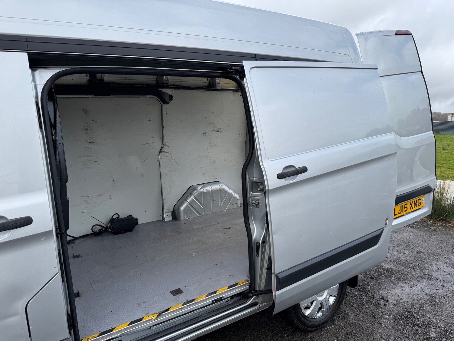 Used Ford Transit Custom 2015 for sale - 77707540: Photo 8