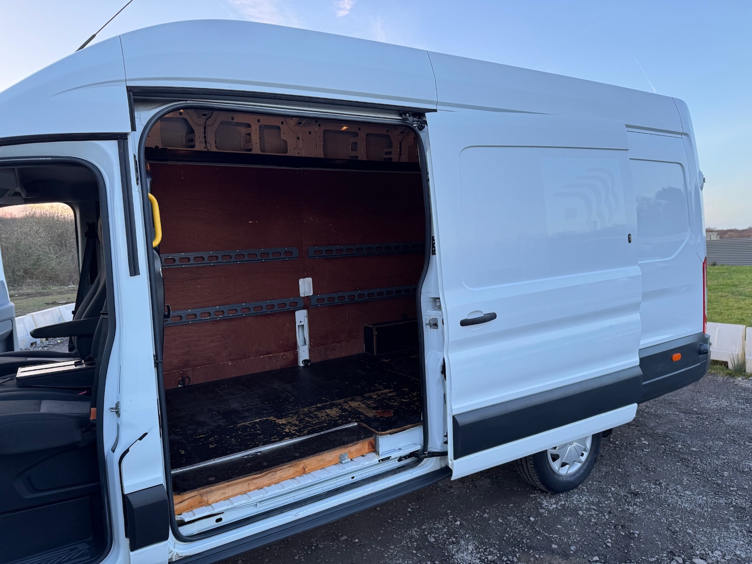 Used Ford Transit 2019 for sale - 77945685: Photo 15