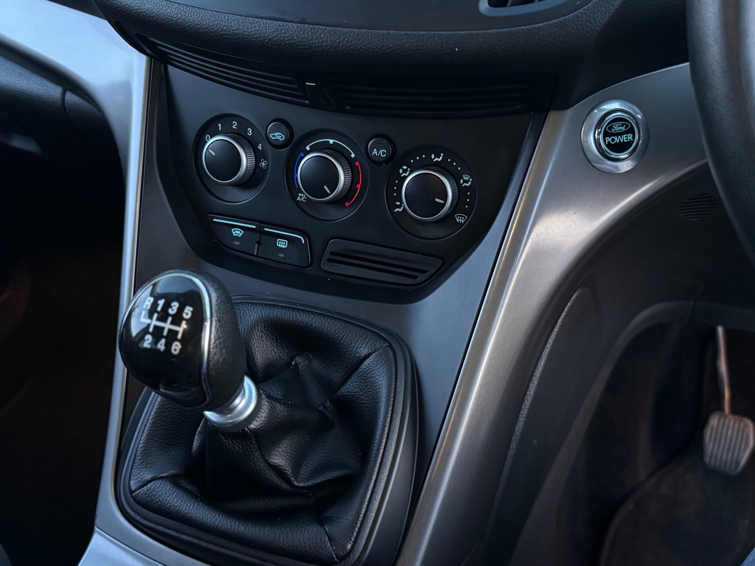 Used Ford Kuga 2013 for sale - 77945803: Photo 10