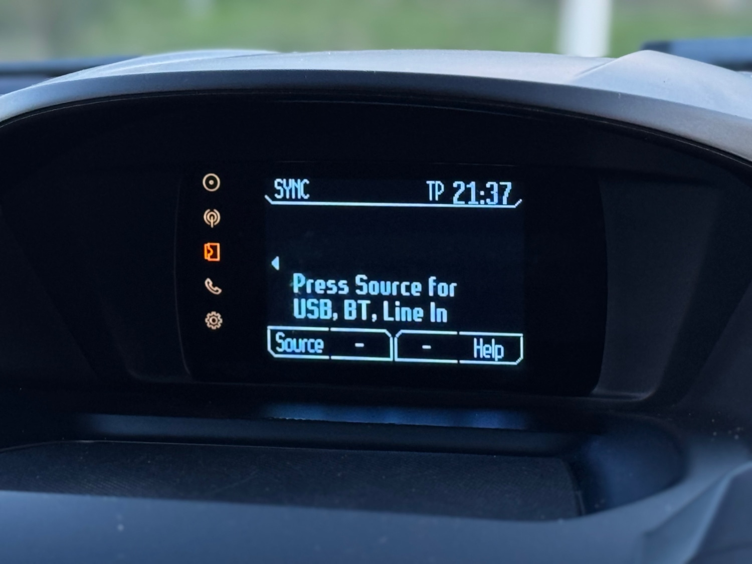 Used Ford Kuga 2013 for sale - 77945803: Photo 13