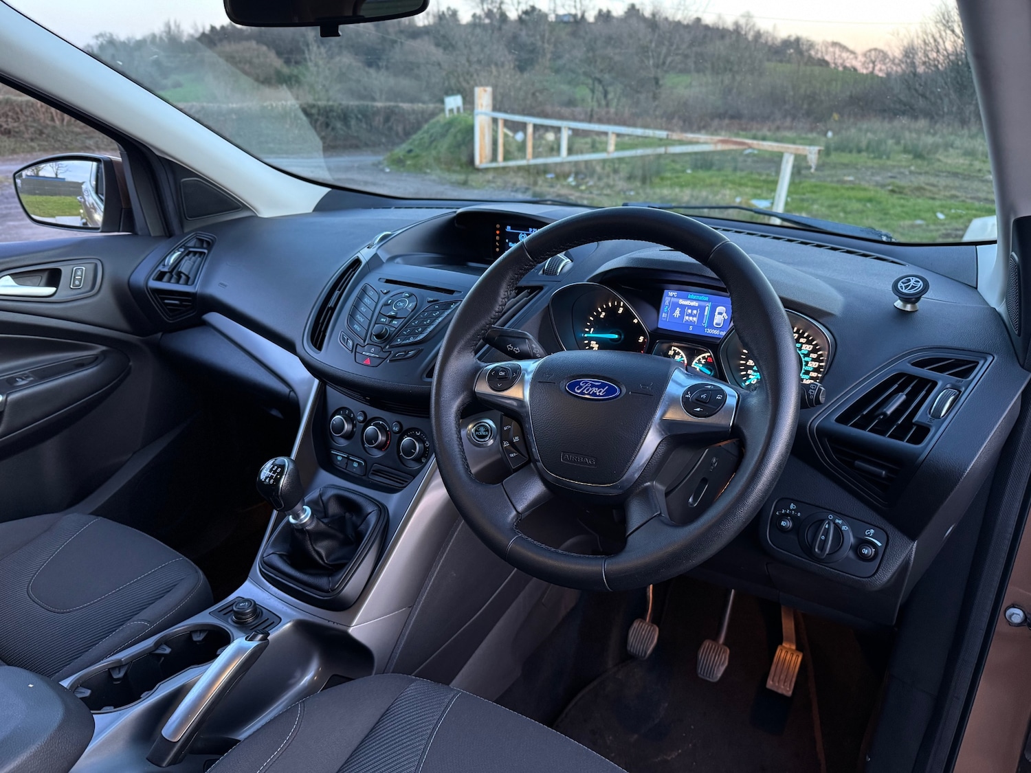 Used Ford Kuga 2013 for sale - 77945803: Photo 8