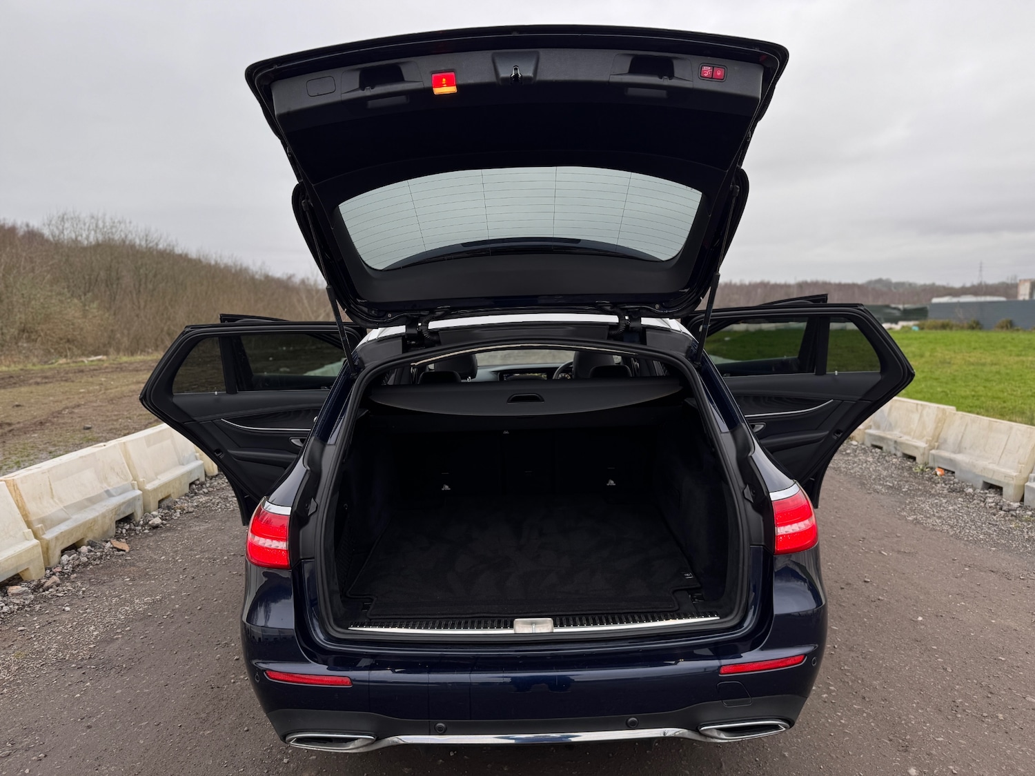 Used Mercedes-Benz E Class 2019 for sale - 77669030: Photo 10