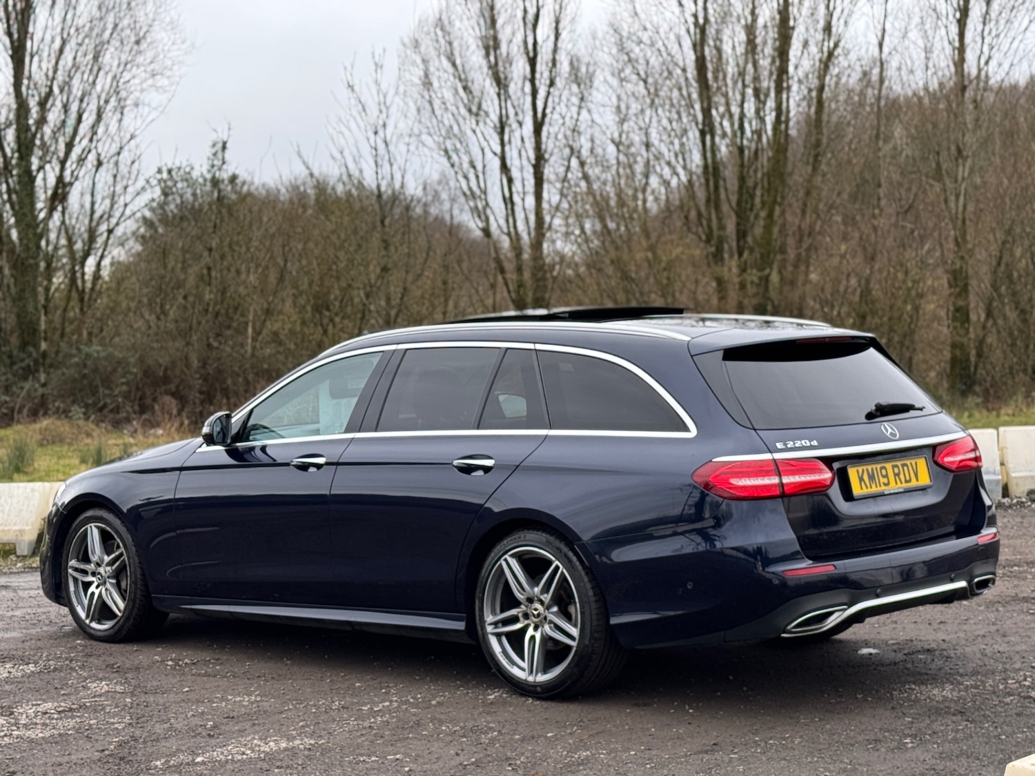 Used Mercedes-Benz E Class 2019 for sale - 77669030: Photo 4