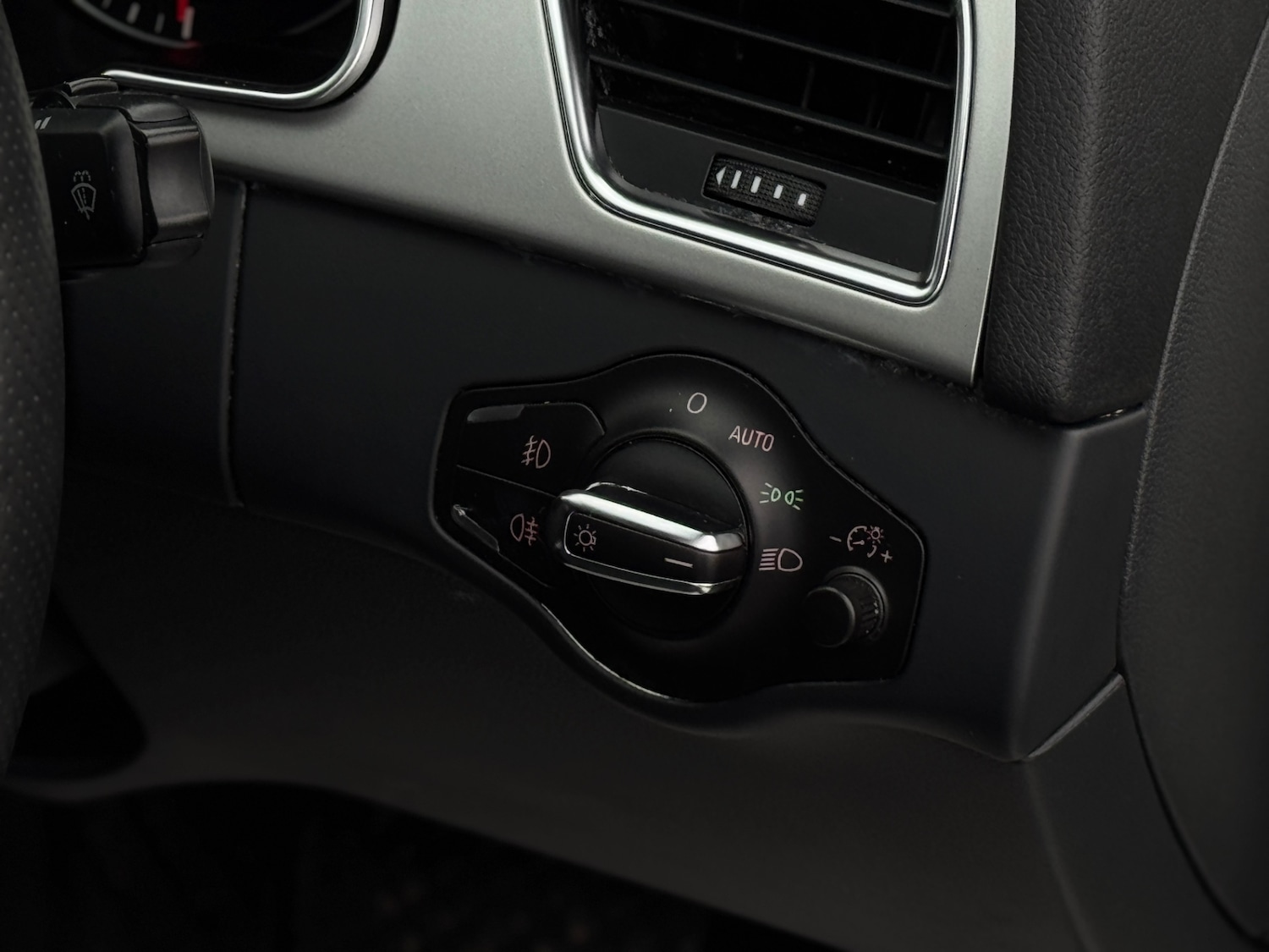 Used Audi A5 2010 for sale - 77595839: Photo 35