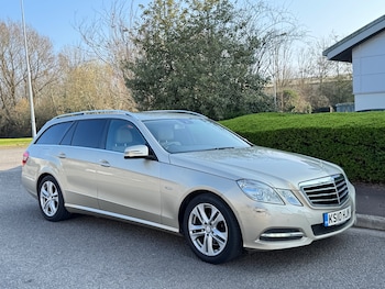 Used Mercedes-Benz E Class 2010 for sale - 77793312: Photo