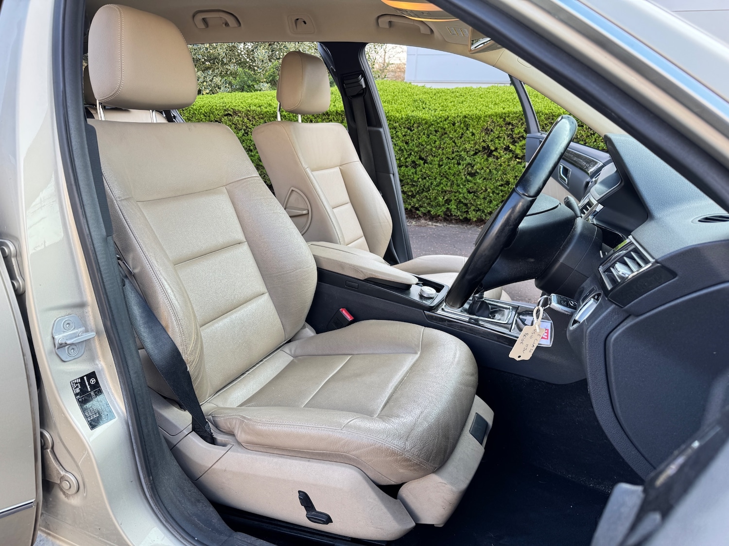 Used Mercedes-Benz E Class 2010 for sale - 77793312: Photo 7