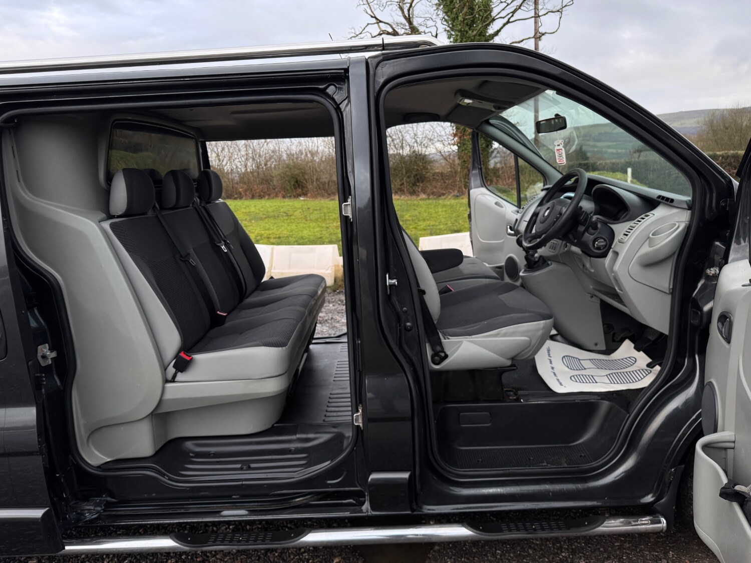 Used Vauxhall Vivaro 2012 for sale - 77409946: Photo 9