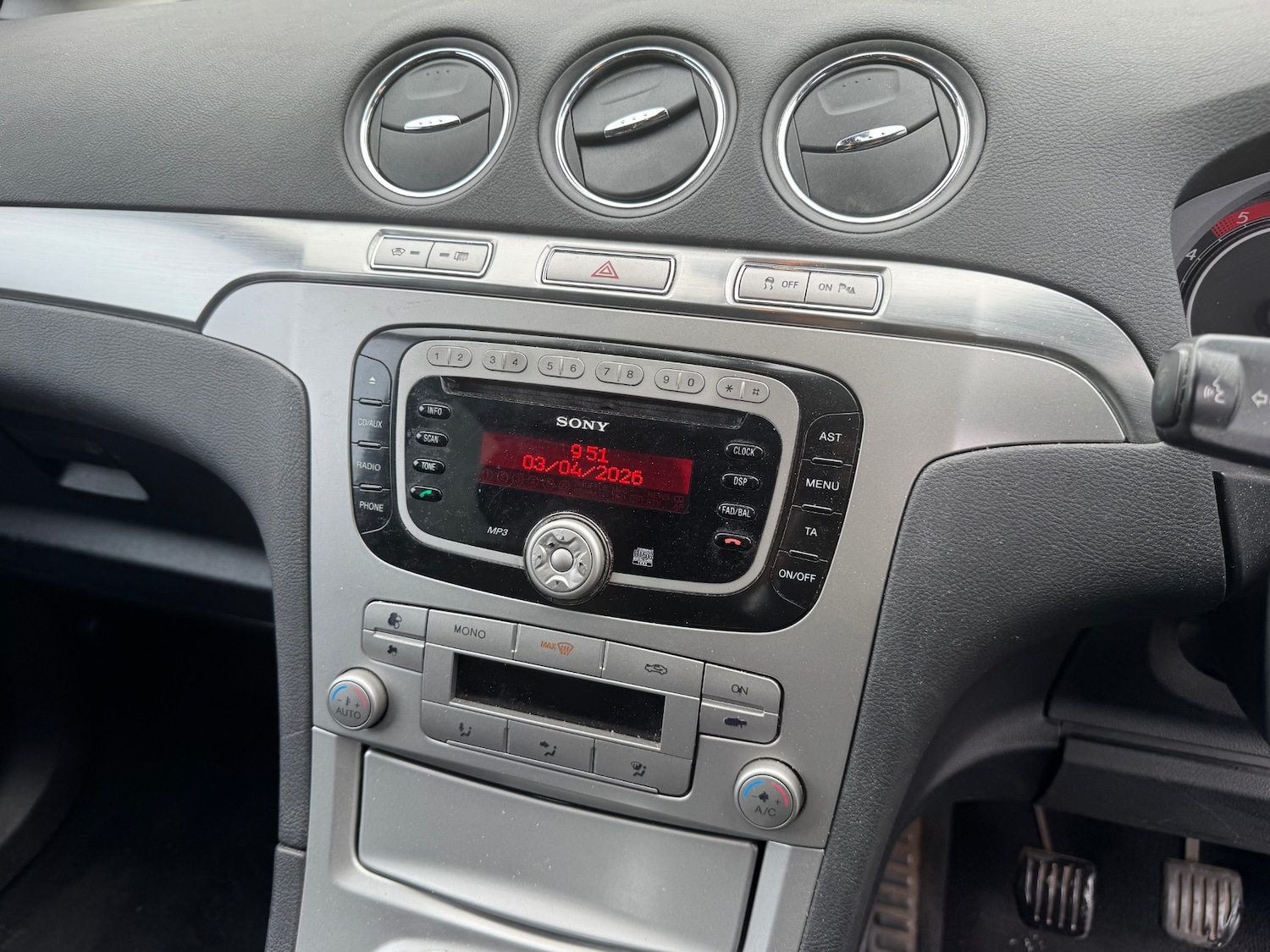 Used Ford S-Max 2008 for sale - 78139361: Photo 13