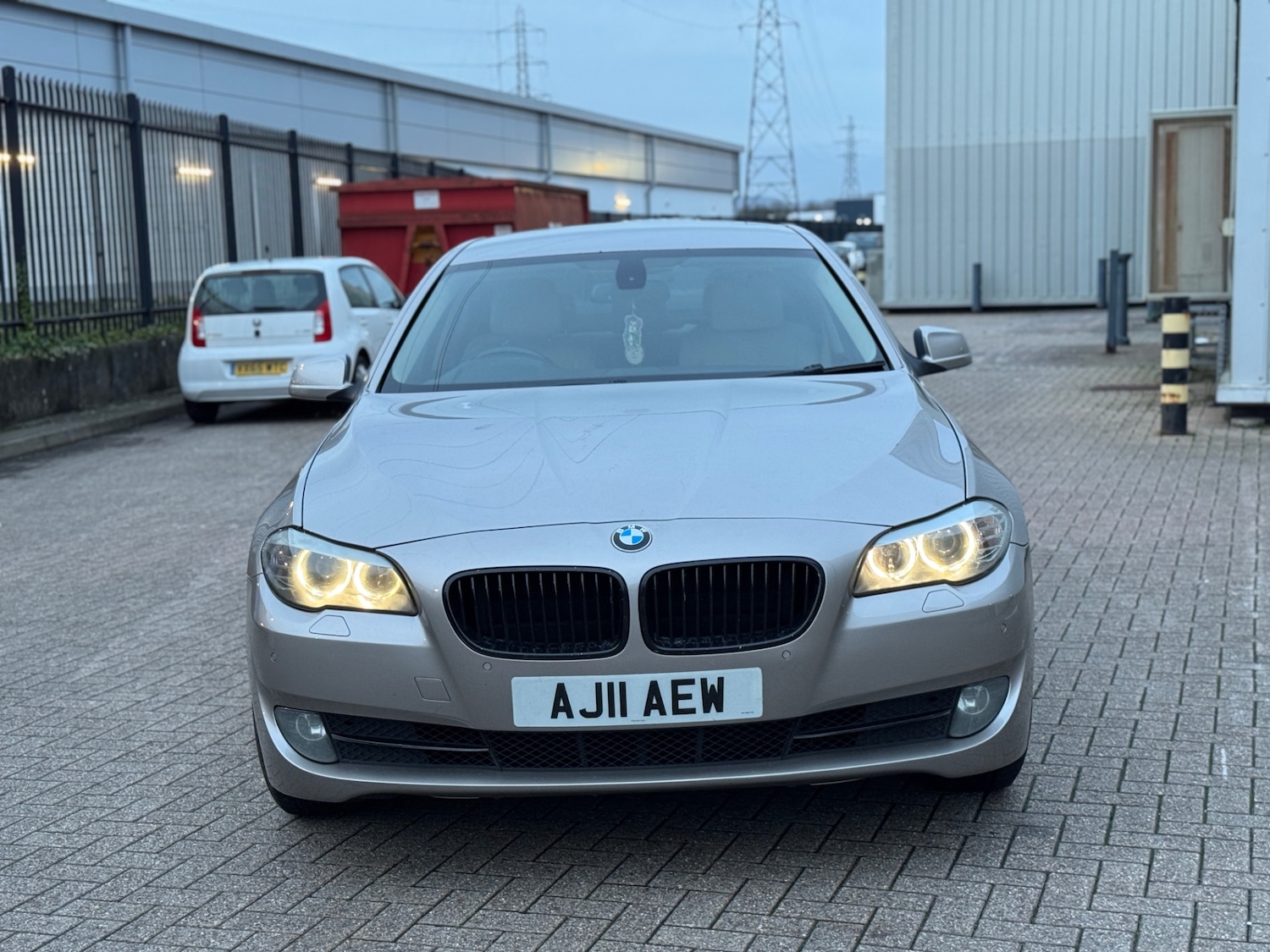 Used BMW 5 Series 2011 for sale - 76570657: Photo 2