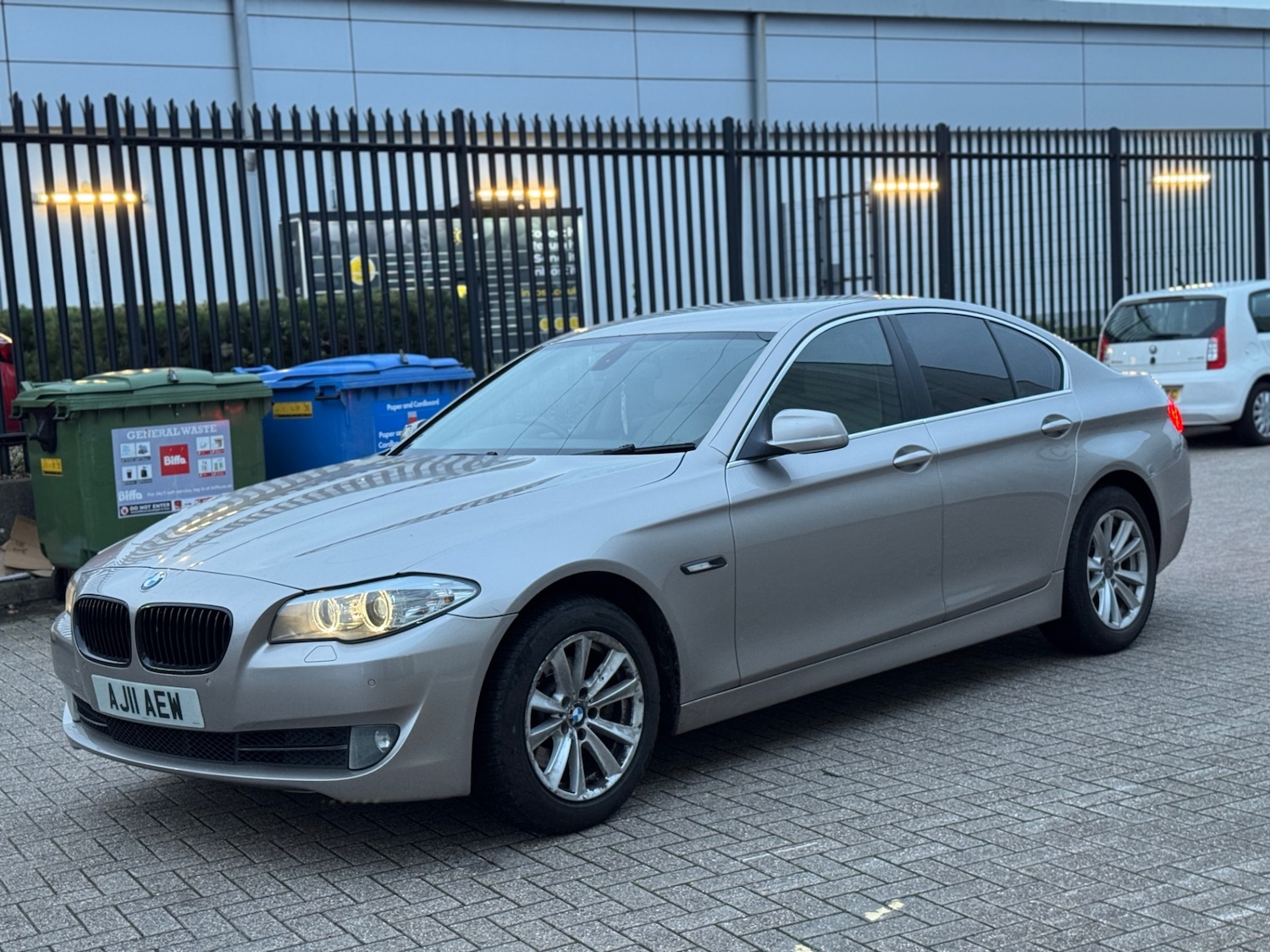 Used BMW 5 Series 2011 for sale - 76570657: Photo 3