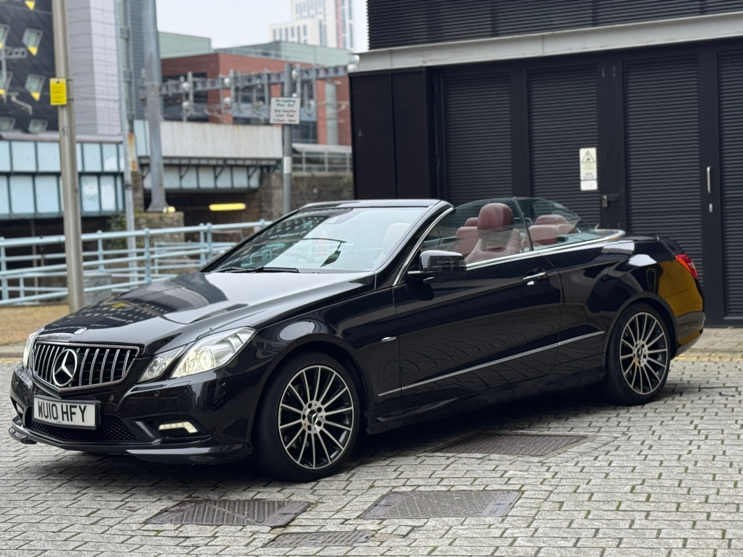 Used Mercedes-Benz E Class 2010 for sale - 77793301: Photo 2