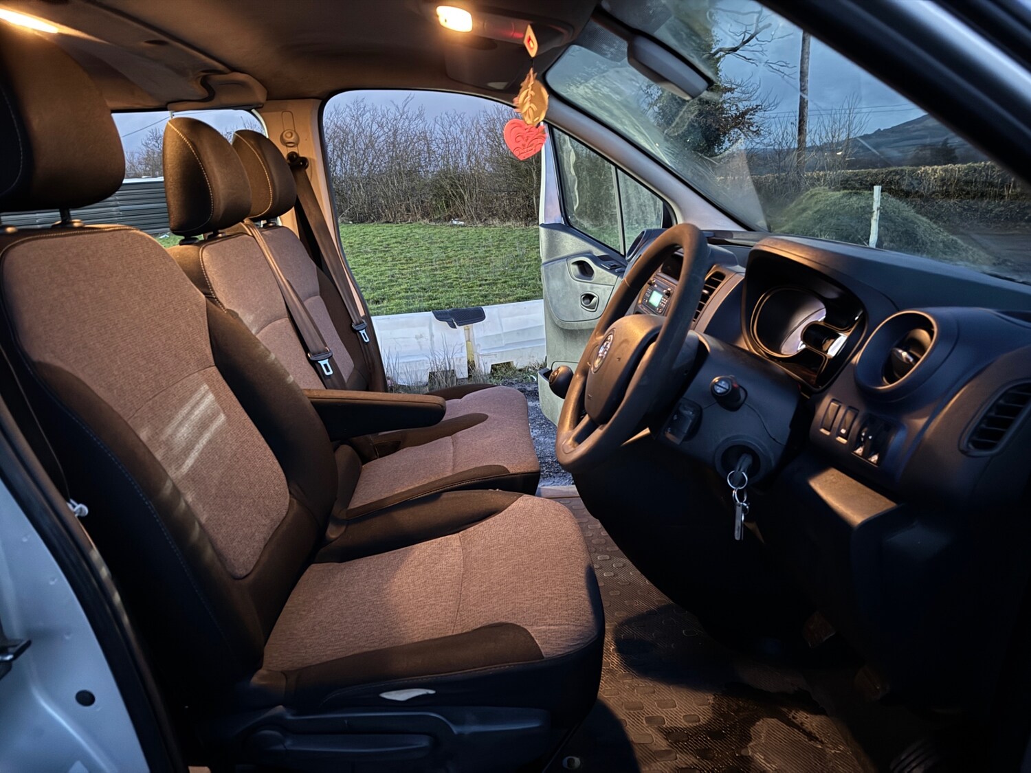 Used Vauxhall Vivaro 2014 for sale - 77409945: Photo 7