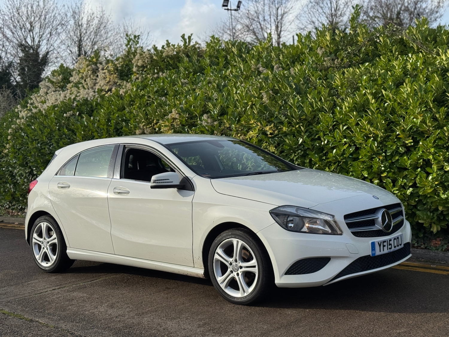 Used Mercedes-Benz A-Class 2015 for sale - 76570807: Photo 1