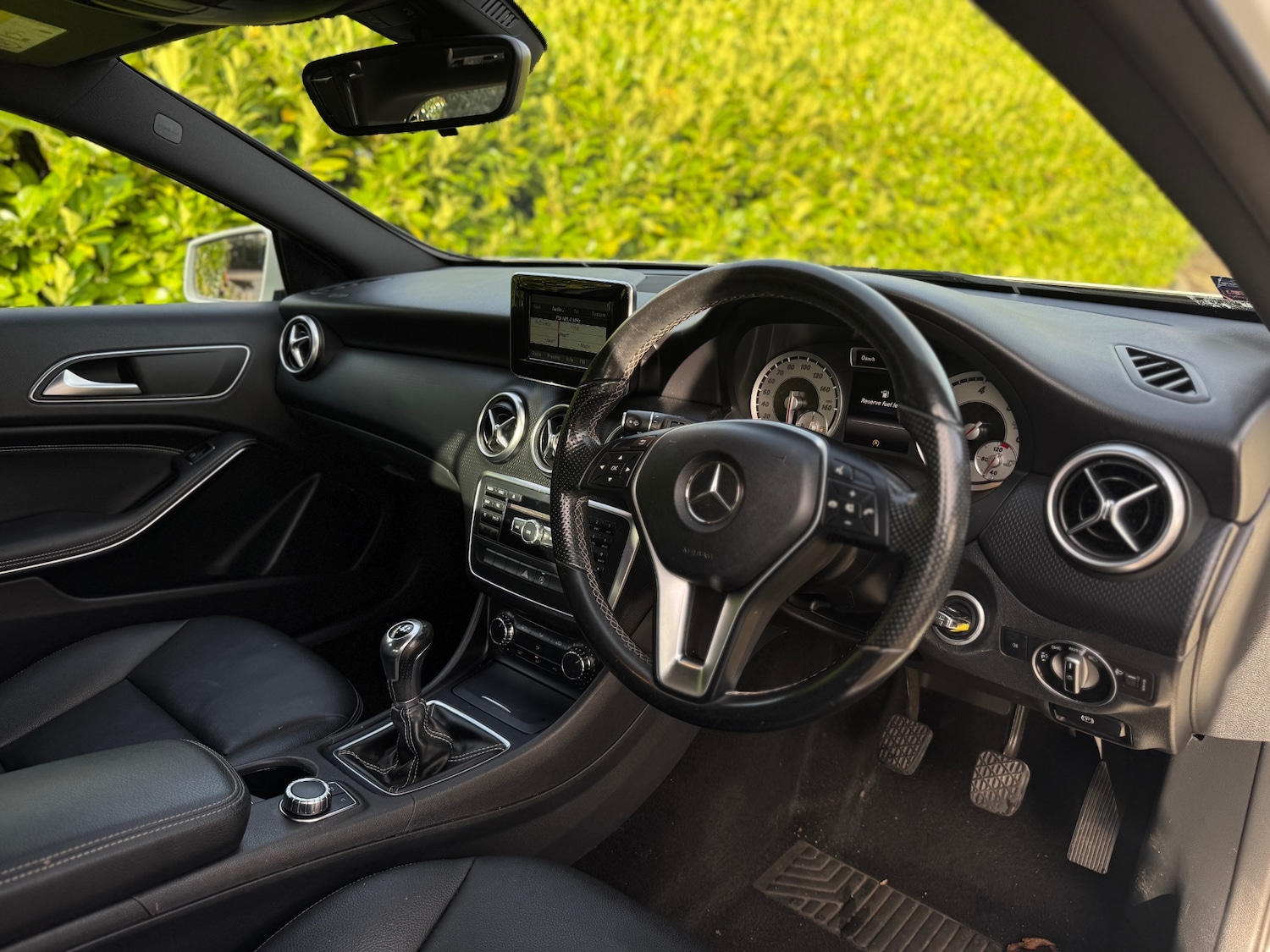 Used Mercedes-Benz A-Class 2015 for sale - 76570807: Photo 6