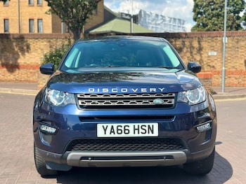 Used Land Rover Discovery Sport 2017 for sale - 79429774: Photo