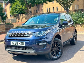 Used Land Rover Discovery Sport 2017 for sale - 79429774: Photo