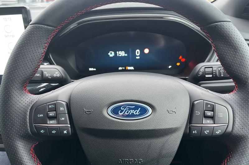 Used Ford Focus 2025 for sale - 76819218: Photo 12