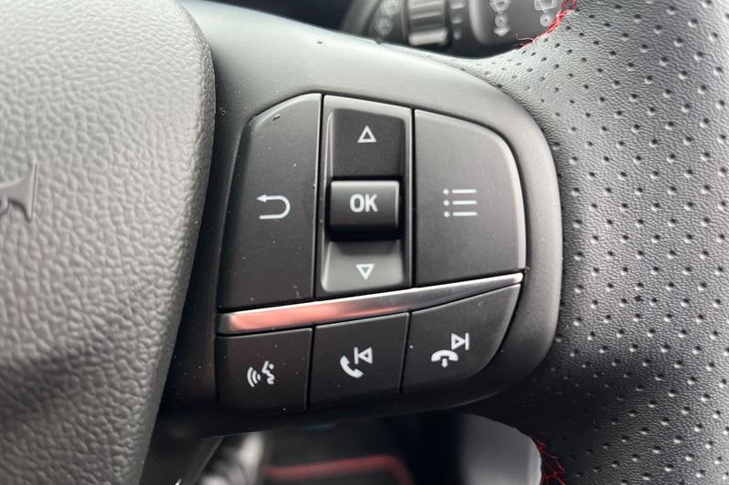 Used Ford Focus 2025 for sale - 76819218: Photo 25