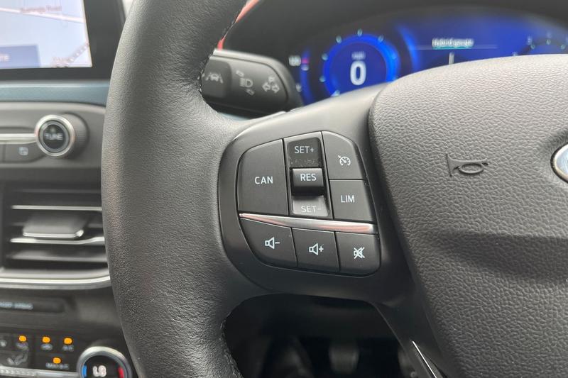 Used Ford Focus 2020 for sale - 77819840: Photo 28