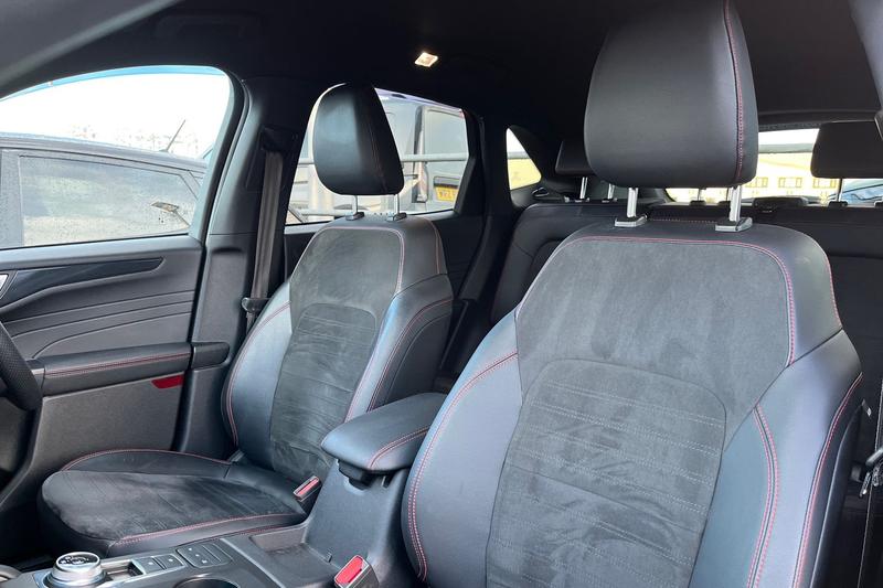 Used Ford Kuga 2023 for sale - 77359830: Photo 19