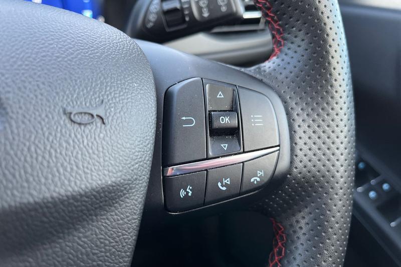 Used Ford Kuga 2023 for sale - 77359830: Photo 33