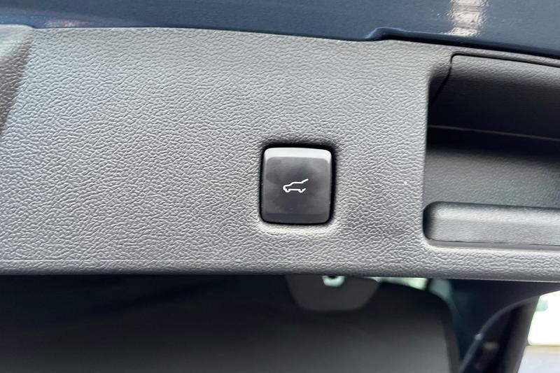 Used Ford Kuga 2023 for sale - 77359830: Photo 37