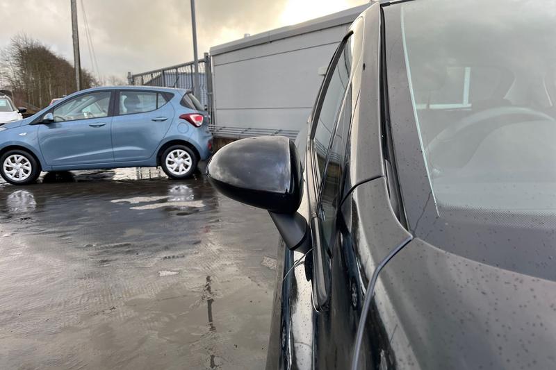 Used Vauxhall Corsa 2017 for sale - 77301157: Photo 37