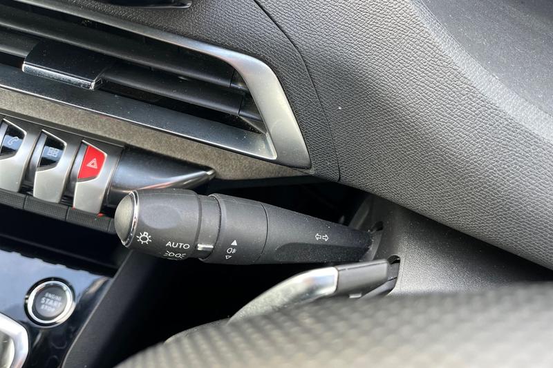 Used Peugeot 5008 2022 for sale - 77575794: Photo 14