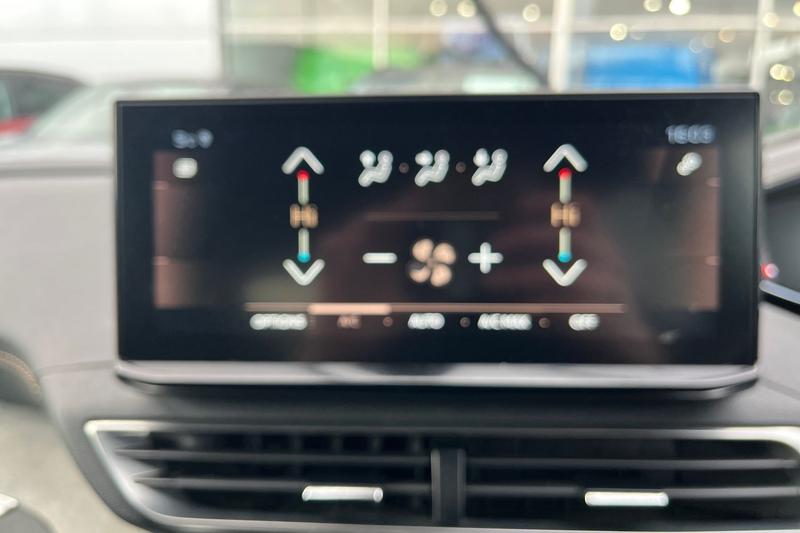 Used Peugeot 5008 2022 for sale - 77575794: Photo 35