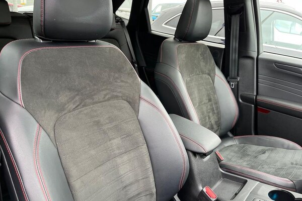 Used Ford Kuga 2023 for sale - 76202256: Photo 23
