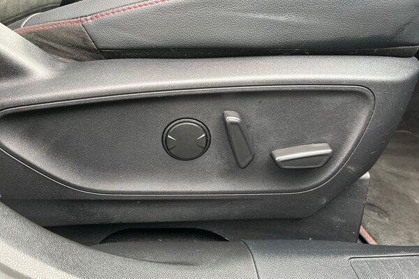 Used Ford Kuga 2023 for sale - 76202256: Photo 31