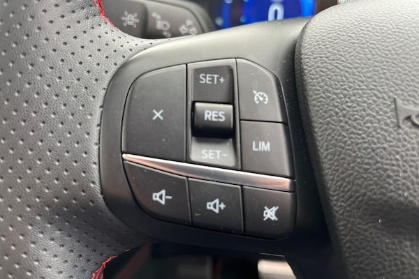 Used Ford Kuga 2023 for sale - 76202256: Photo 38