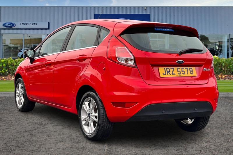 Used Ford Fiesta 2015 for sale - 76953799: Photo 2