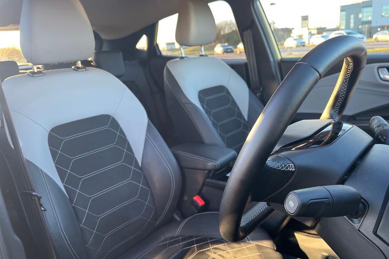 Used Ford Puma Gen-E 2025 for sale - 77570629: Photo 17