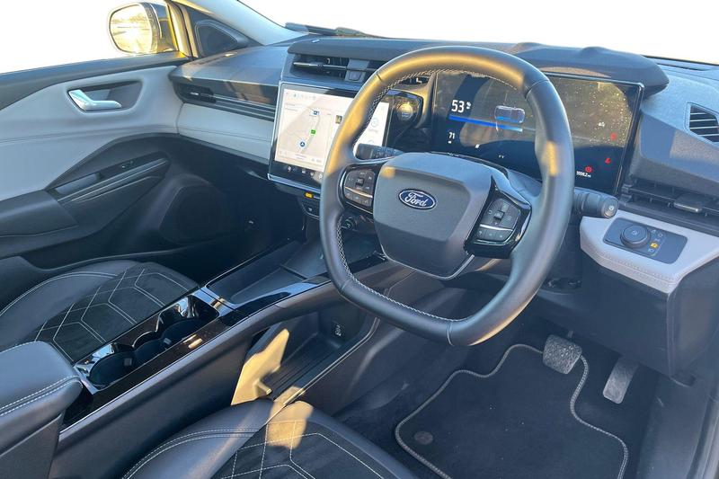 Used Ford Puma Gen-E 2025 for sale - 77570629: Photo 9