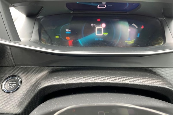 Used Peugeot 2008 2020 for sale - 75685990: Photo 13