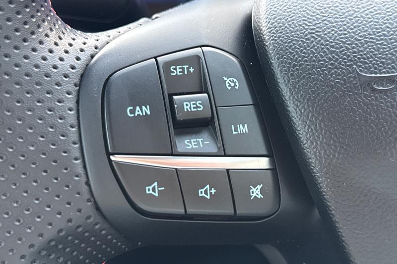 Used Ford Puma 2023 for sale - 76931332: Photo 32