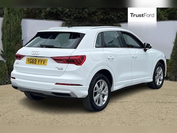 Used Audi Q3 2019 for sale - 79170206: Photo
